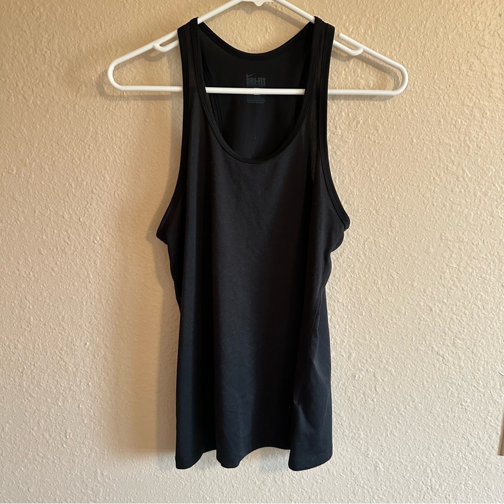 Nike Dri Fit Workout Tank Size M